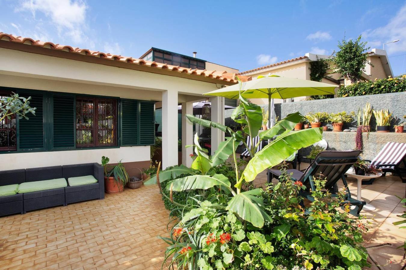 Suites Pinto Coelho Caniço Exteriér fotografie