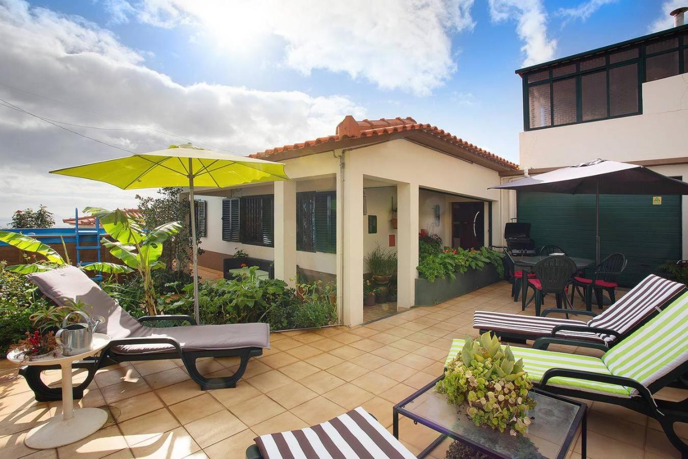 Suites Pinto Coelho Caniço Exteriér fotografie